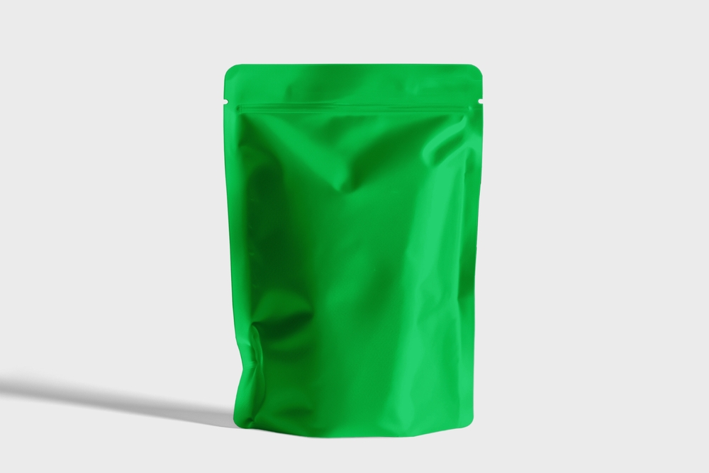 Green accessible packaging with easy-tear-to-open notches